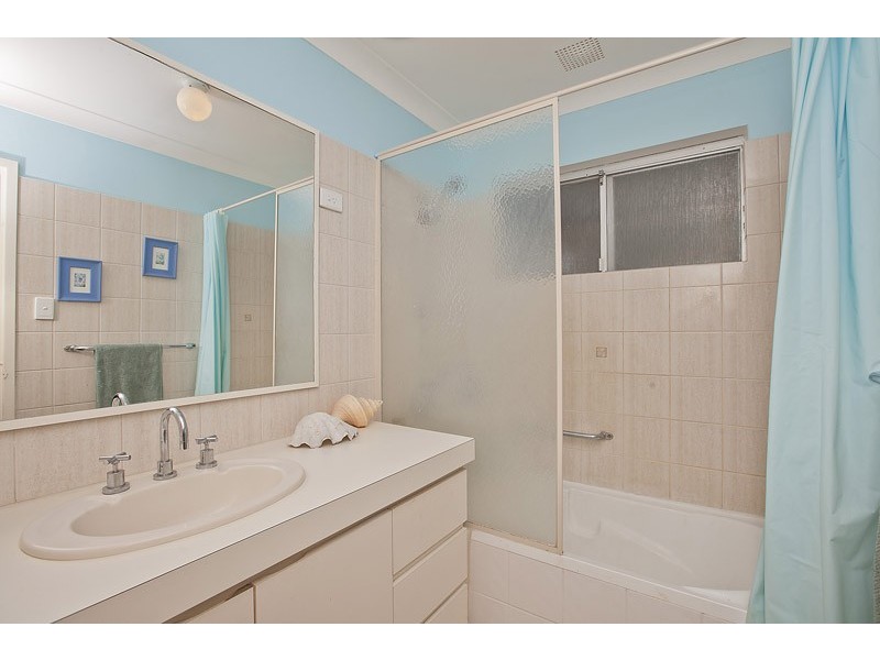 5 Wanill Place, Wanneroo WA 6065