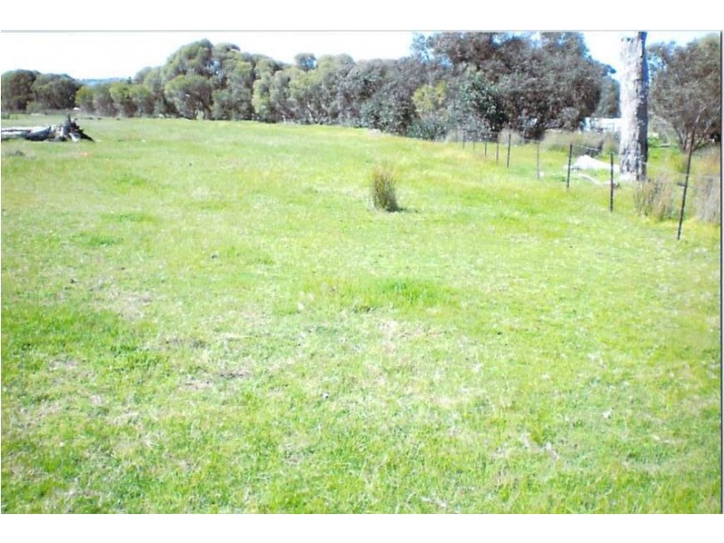 62 Neaves Road, Bullsbrook WA 6084