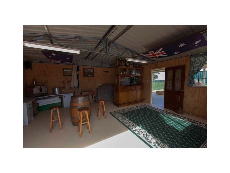 6 Ballad Crescent, Bullsbrook WA 6084