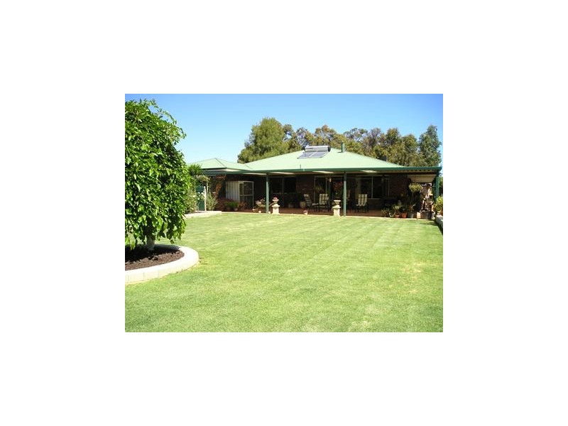 74 Jess Road, Bullsbrook WA 6084