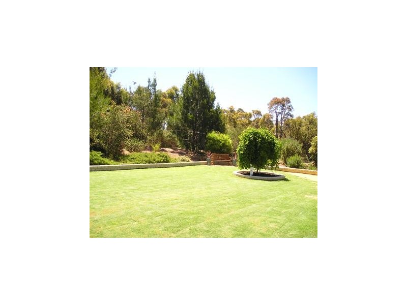 74 Jess Road, Bullsbrook WA 6084