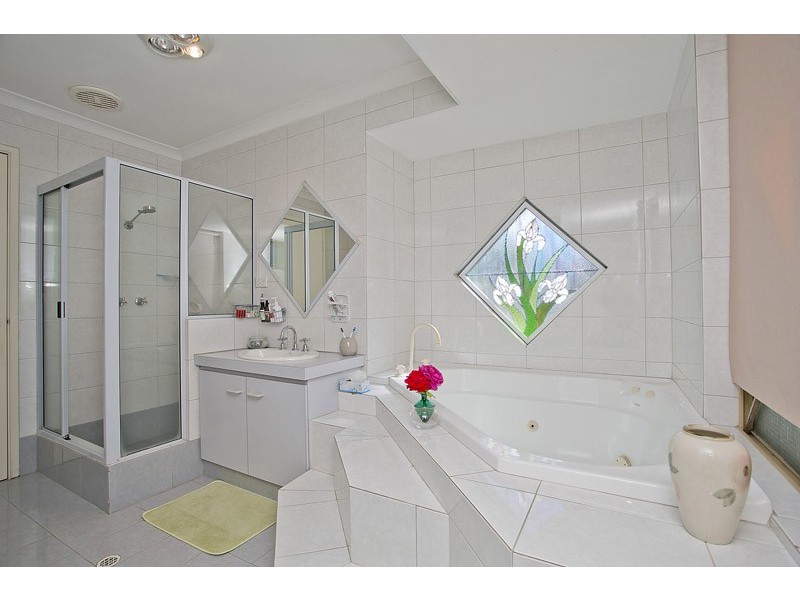 14 Penshurst Street, Marangaroo WA 6064