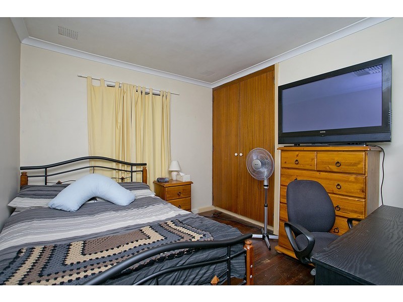 24 North Ave, Bullsbrook WA 6084