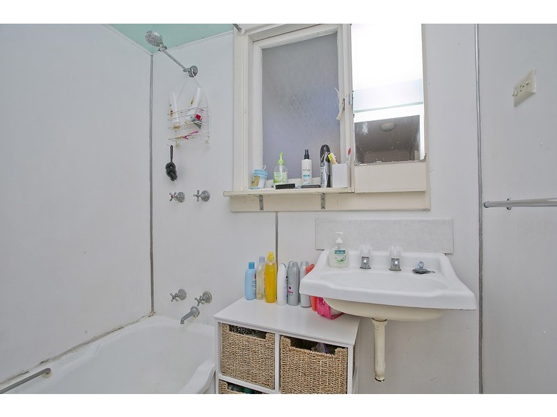 24 North Ave, Bullsbrook WA 6084