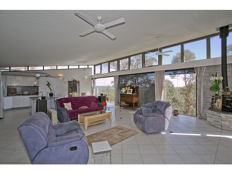 42 Raymond Court, Clackline WA 6564