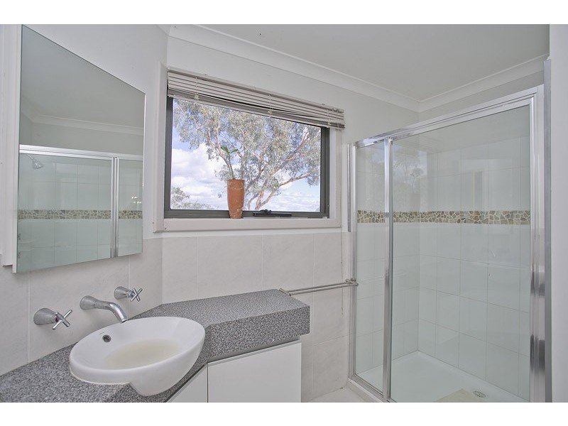 42 Raymond Court, Clackline WA 6564