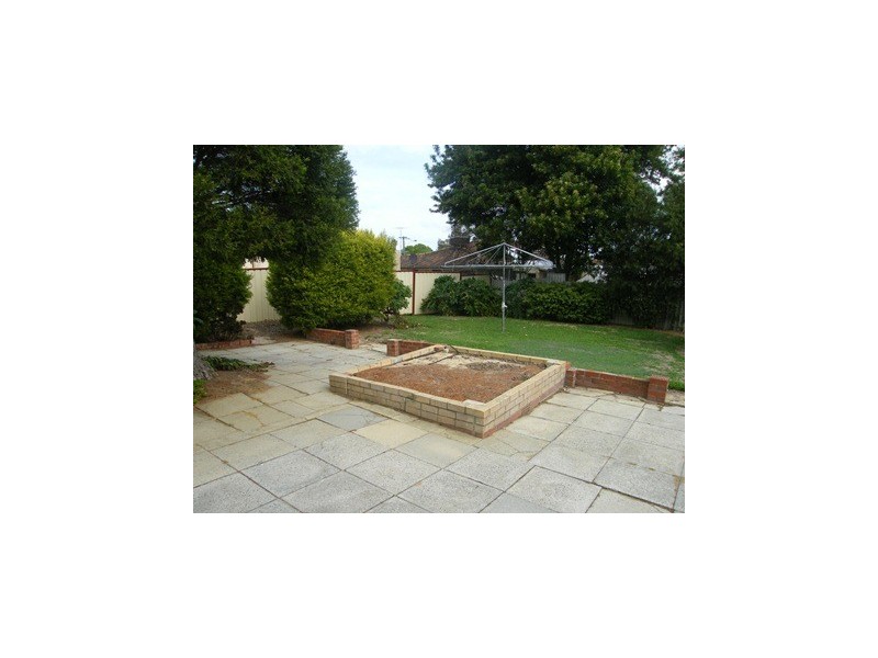 17 Taywood Drive, Wanneroo WA 6065