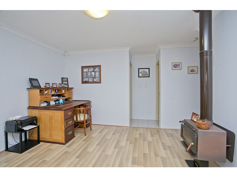 18 Barra Place, Wanneroo WA 6065