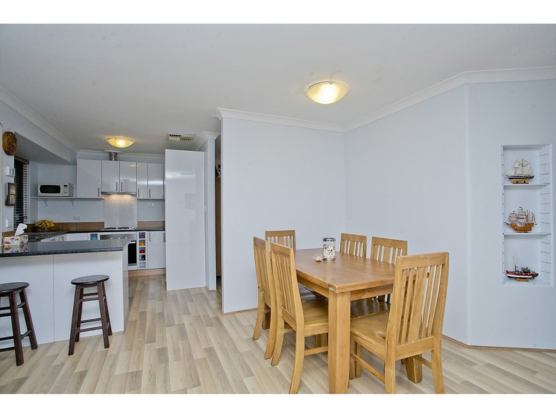 18 Barra Place, Wanneroo WA 6065