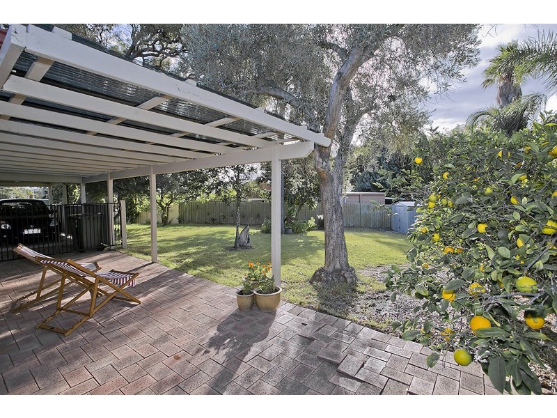 18 Barra Place, Wanneroo WA 6065