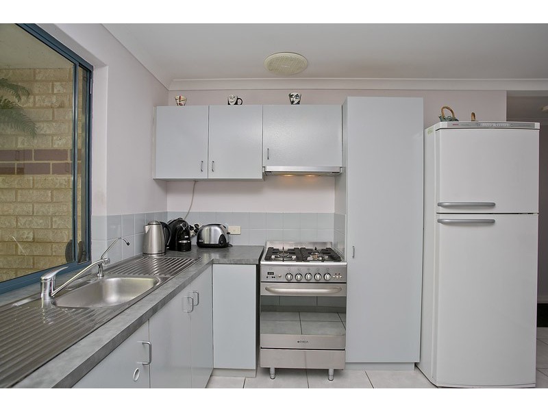 29 Mulloway Place, Warnbro WA 6169