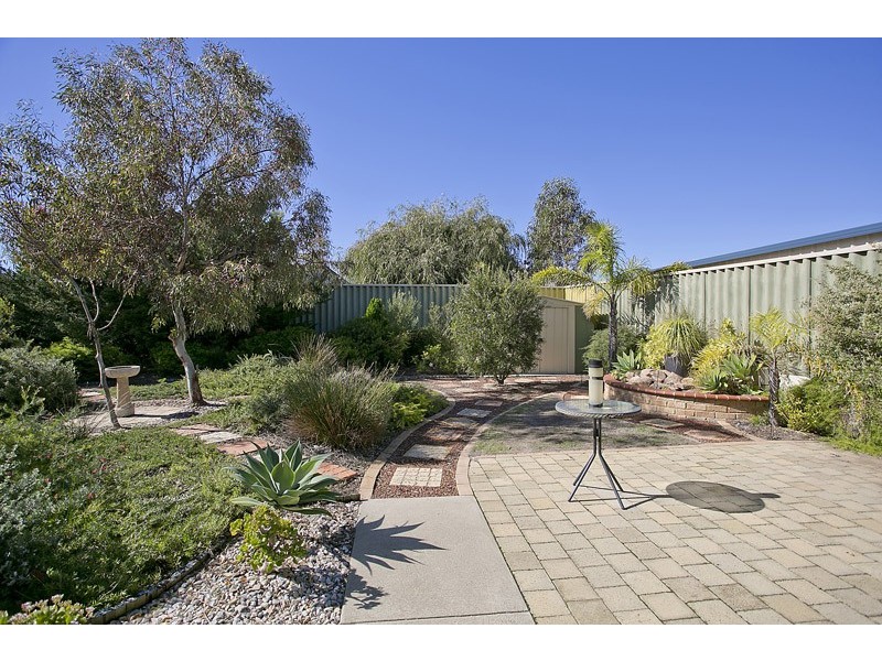 29 Mulloway Place, Warnbro WA 6169