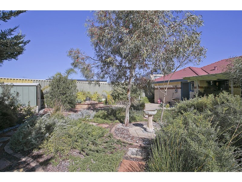 29 Mulloway Place, Warnbro WA 6169
