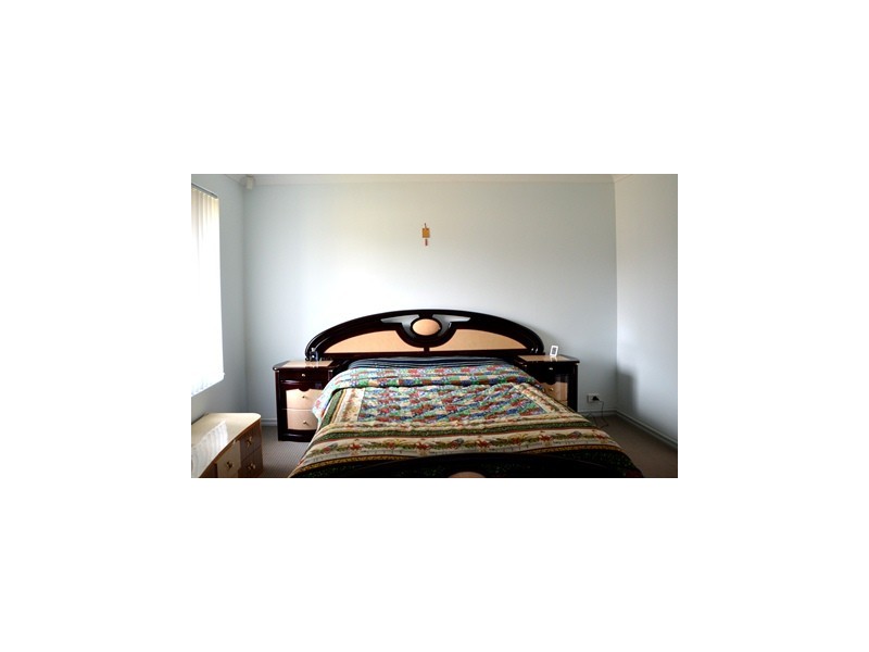 15 Oslo Street, Hocking WA 6065