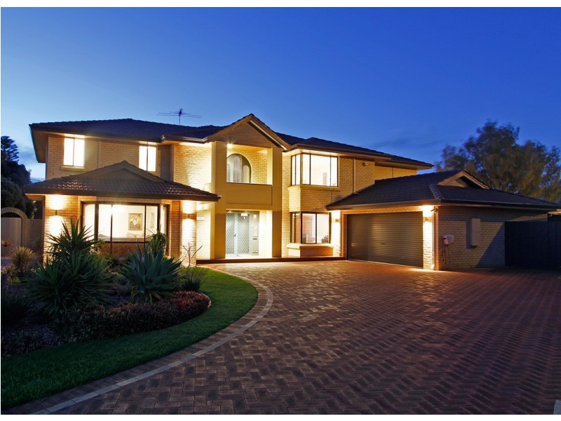 5 Rose Bay Court, Kallaroo WA 6025