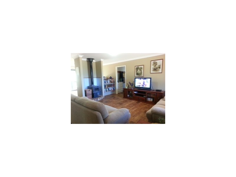 328 Powderbark Road, Lower Chittering WA 6084