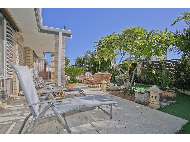 53 Cadoux Loop, Hocking WA 6065