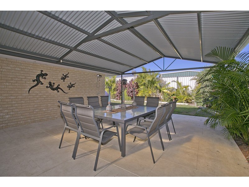 53 Cadoux Loop, Hocking WA 6065