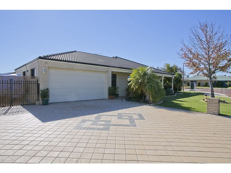 39 Staunton Vale, Carramar WA 6031