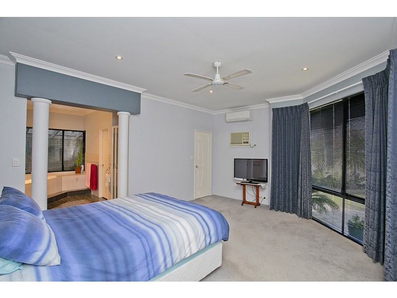 39 Staunton Vale, Carramar WA 6031