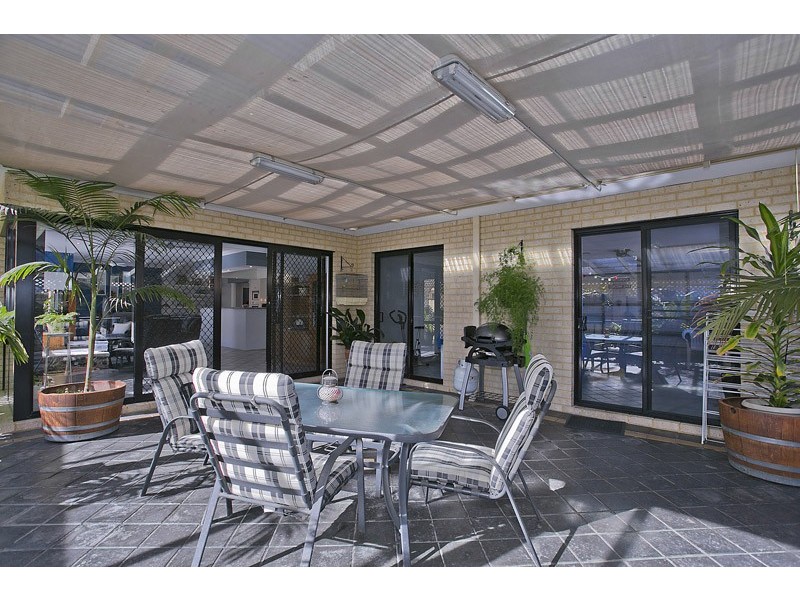 39 Staunton Vale, Carramar WA 6031