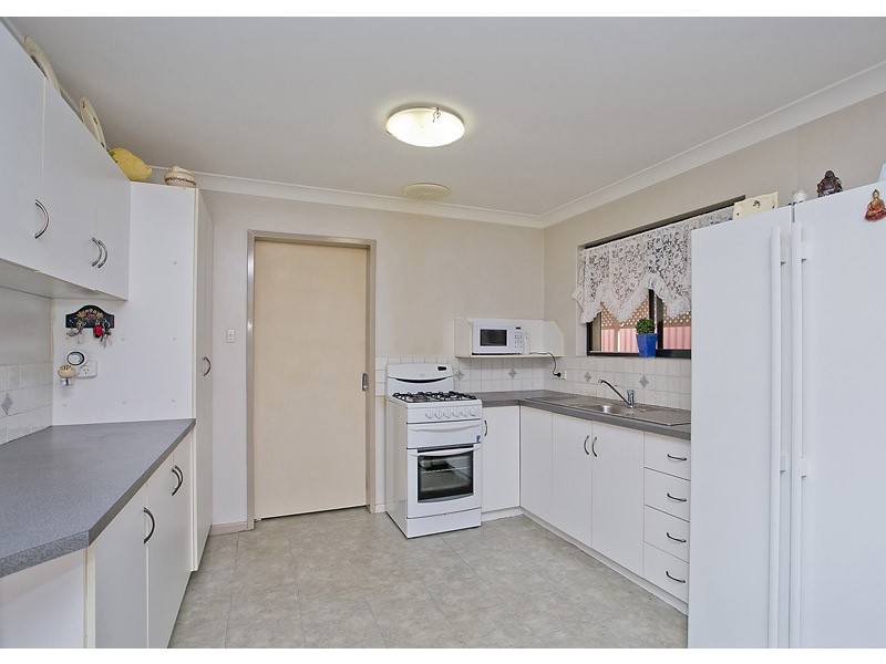 98 Dundebar Road, Wanneroo WA 6065