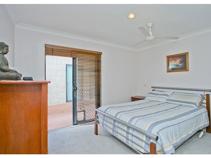 98 Dundebar Road, Wanneroo WA 6065