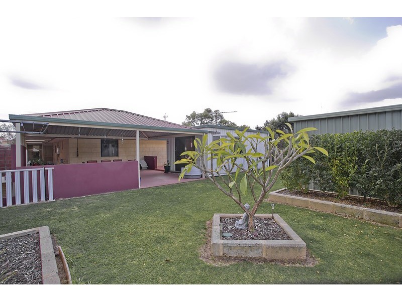 98 Dundebar Road, Wanneroo WA 6065