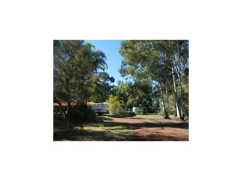 31 Timely Hostess Mews, Mariginiup WA 6065