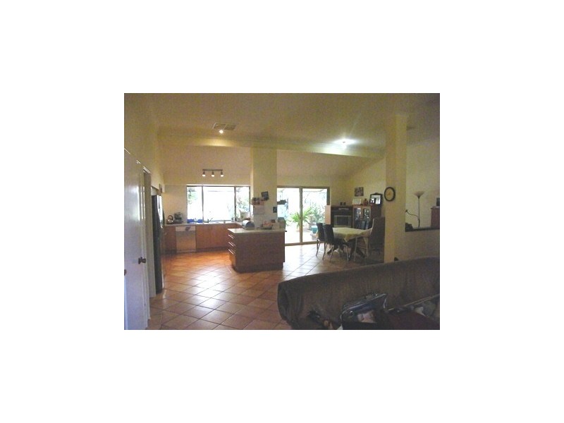 31 Timely Hostess Mews, Mariginiup WA 6065
