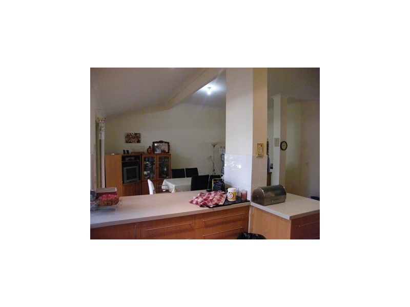 31 Timely Hostess Mews, Mariginiup WA 6065