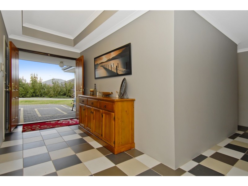 3 Cezanne Bend, Ashby WA 6065