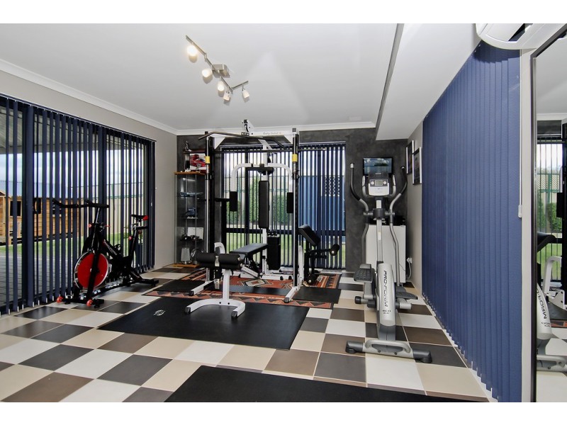 3 Cezanne Bend, Ashby WA 6065