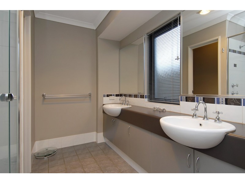 3 Cezanne Bend, Ashby WA 6065