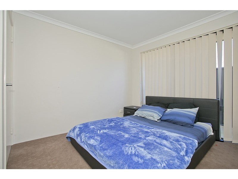 16 Boldwood Road, Banksia Grove WA 6031