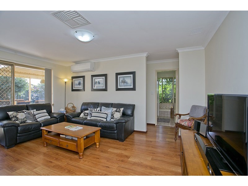 19 Avonlea Place, Bullsbrook WA 6084