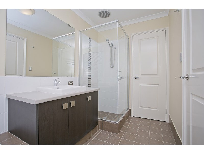 27 Higginsville Parade, Pearsall WA 6065