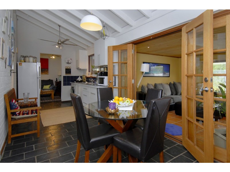 8 Dara Court, Wanneroo WA 6065