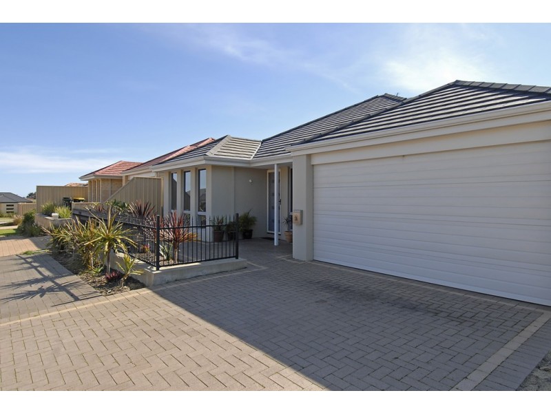 3A St Louis Avenue, Hocking WA 6065