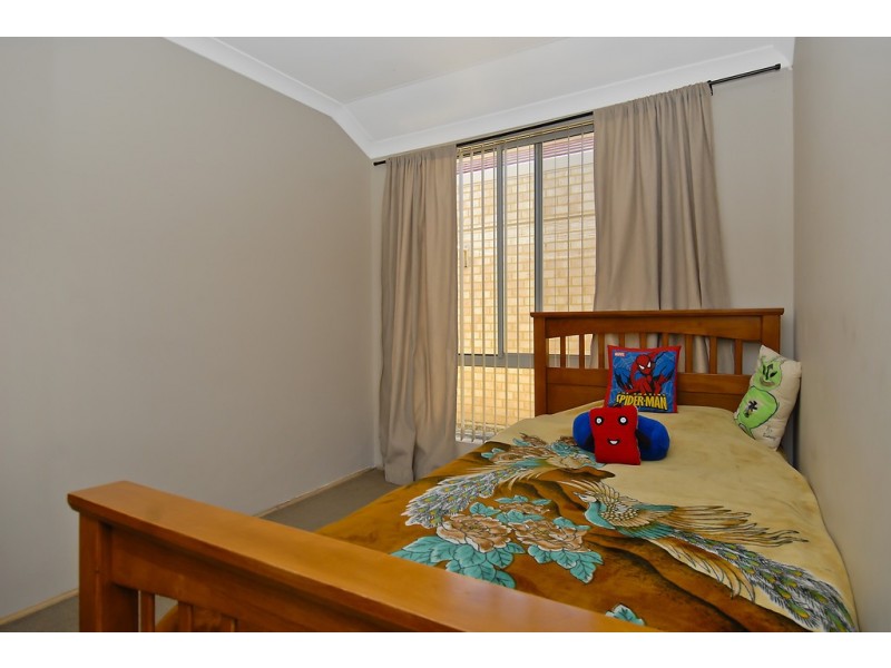 3A St Louis Avenue, Hocking WA 6065