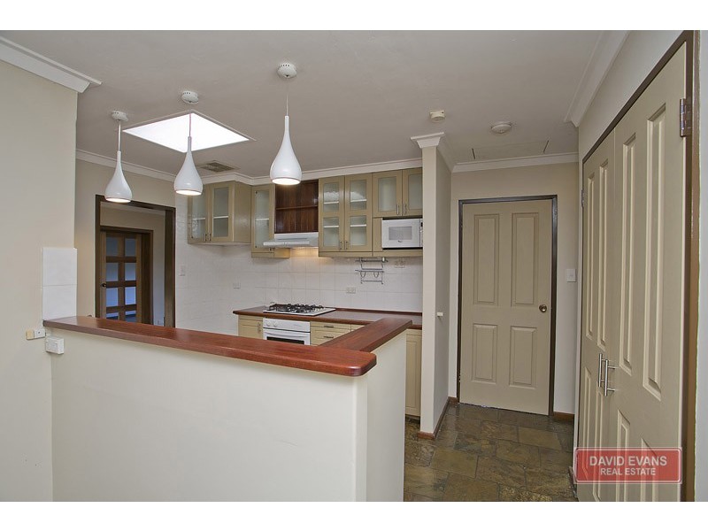 134 Scenic Drive, Wanneroo WA 6065