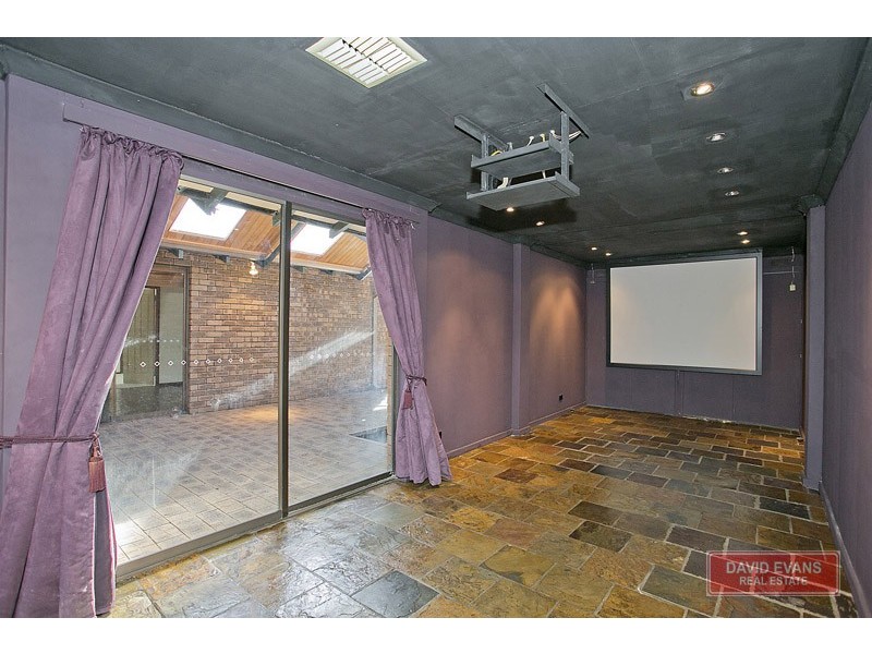 134 Scenic Drive, Wanneroo WA 6065