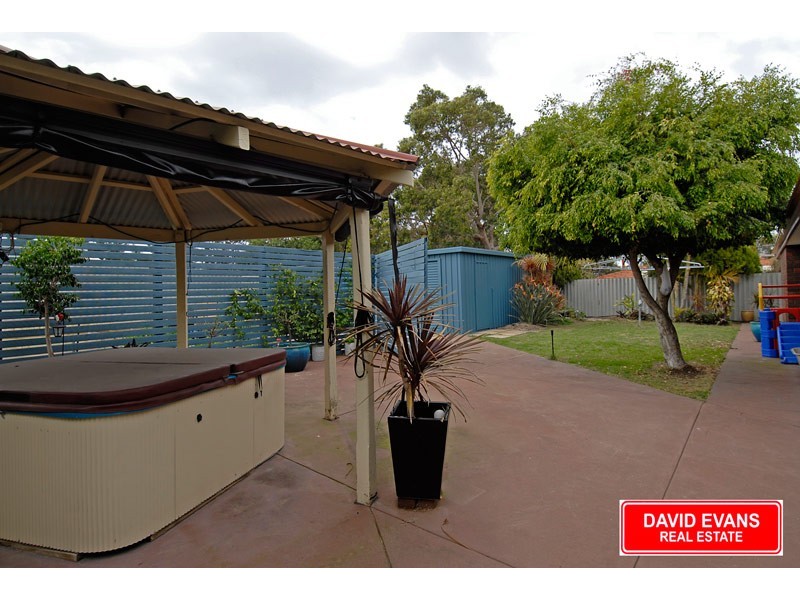 24 Uringa Way, Wanneroo WA 6065