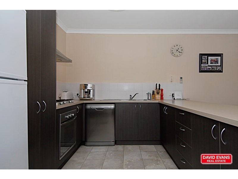 3 Chianti Court, Pearsall WA 6065