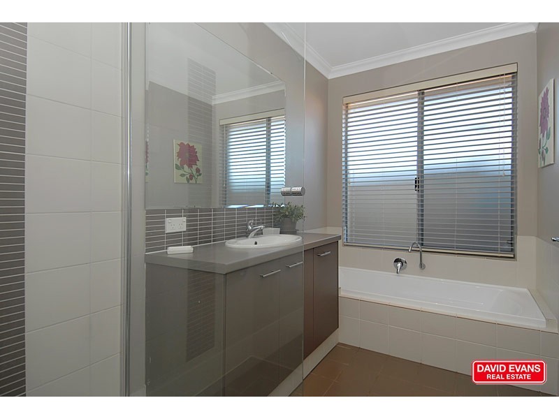 3 Calita Pass, Carramar WA 6031