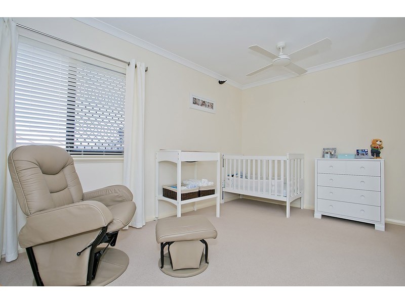 15 Sapphire Crescent, Stirling WA 6021