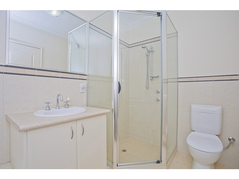 15 Sapphire Crescent, Stirling WA 6021