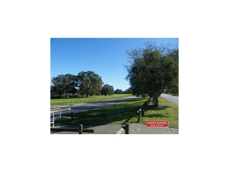 6 Yardoo Court, Wanneroo WA 6065