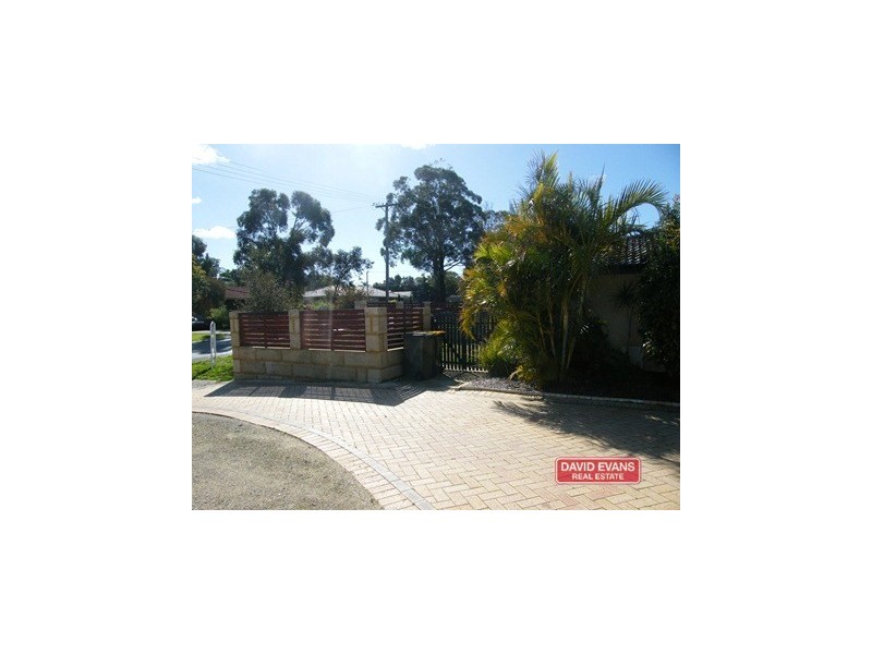 6 Yardoo Court, Wanneroo WA 6065