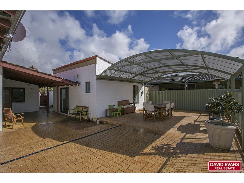 8 Taywood Drive, Wanneroo WA 6065